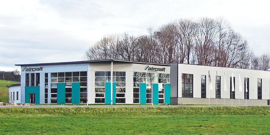Automatischer Papierbandfilter mit Kühlsystem Metallkraft Stürmer Maschinen  GmbH